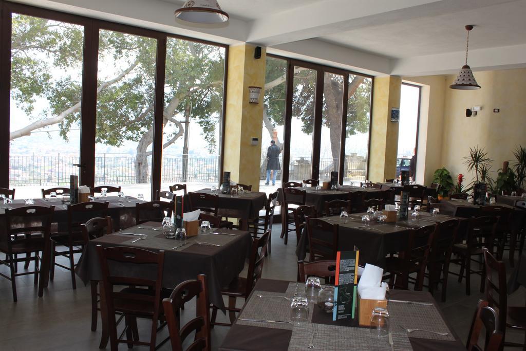 Locanda Del Drago Monreale Ngoại thất bức ảnh